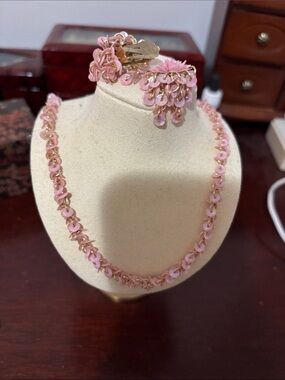 Pink Sequin Chain Necklace and Earrings Set